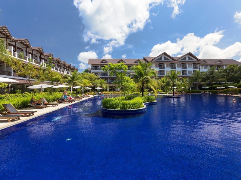 Sunprime Kamala Beach 19