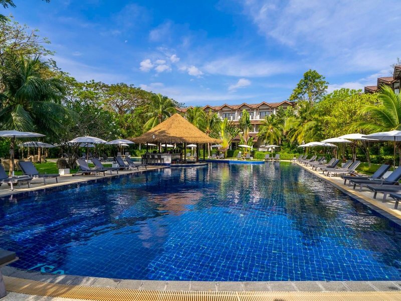 Sunprime Kamala Beach 32