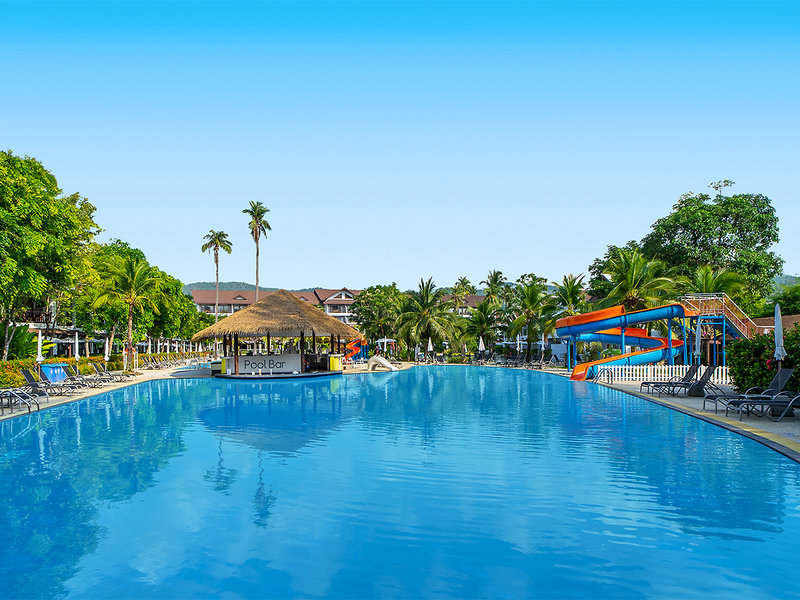 Kamala Beach Resort a Sunprime Resort 24