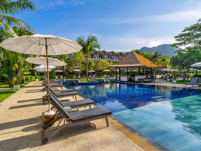 Sunprime Kamala Beach 37