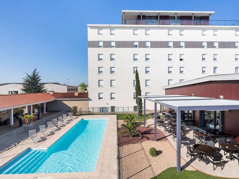 Gatsby Hotel & Restaurant 3