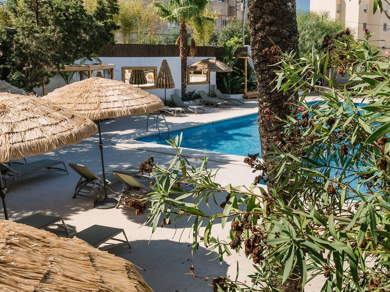 Vago Ibiza 8