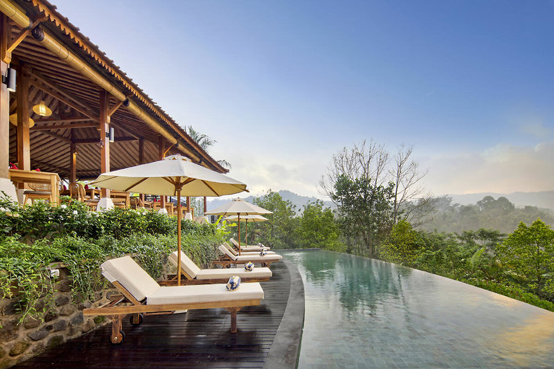 Devani Resort Sidemen 6