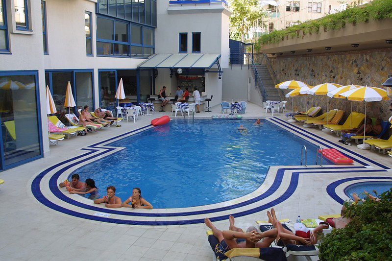 Ramira City Hotel 11