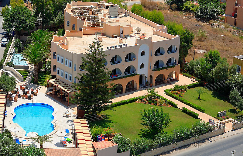 Karteros Hotel 1