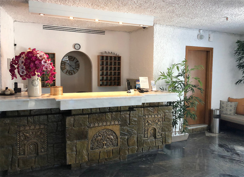 Karteros Hotel 4