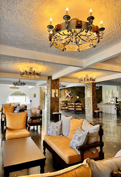 Karteros Hotel 5