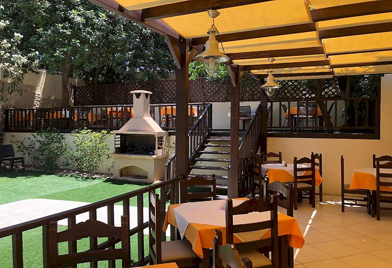 Karteros Hotel 13