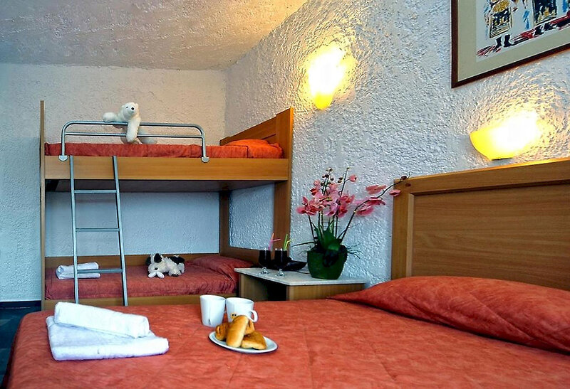 Karteros Hotel 22