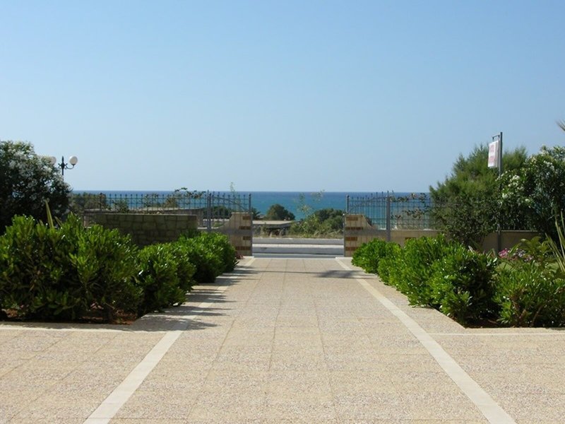 Karteros 4