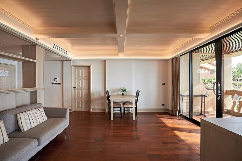 Beyond Resort Kata 23