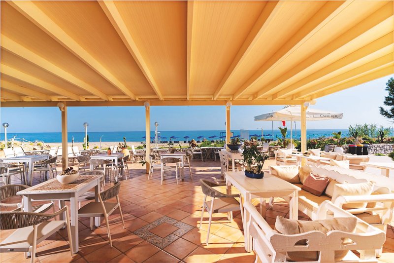 Kathrin Beach 10