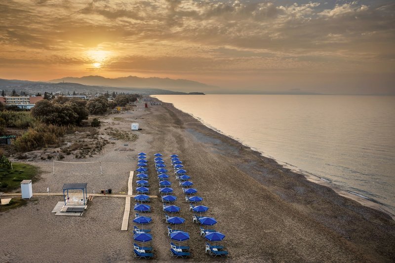 Kathrin Beach 12