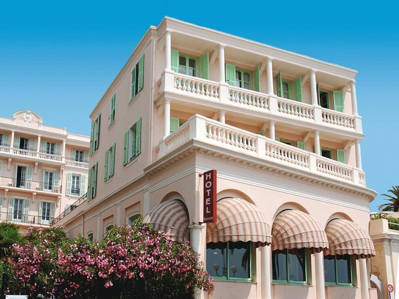 Le Balmoral 3 - Exterior