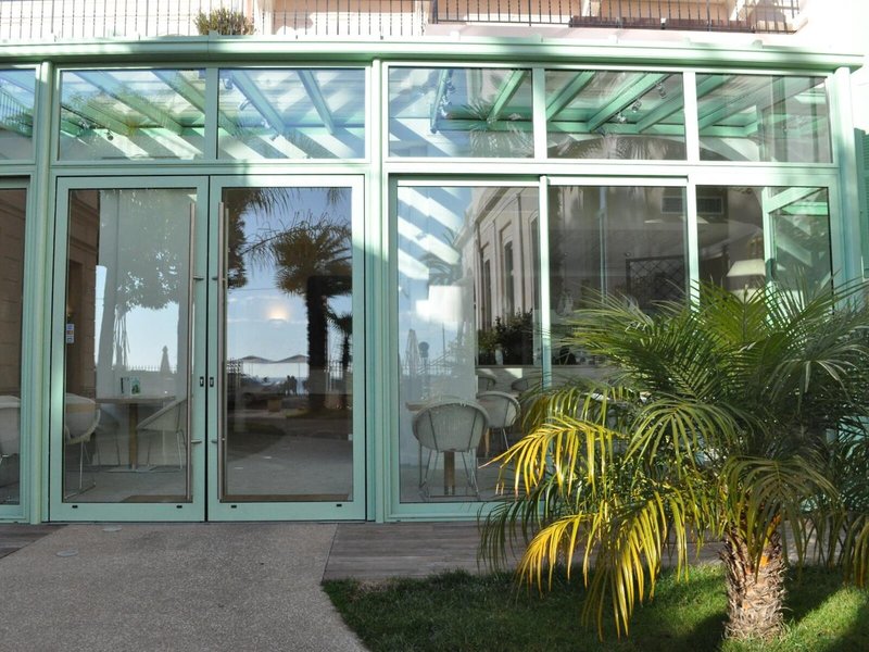 Le Balmoral 4 - Exterior