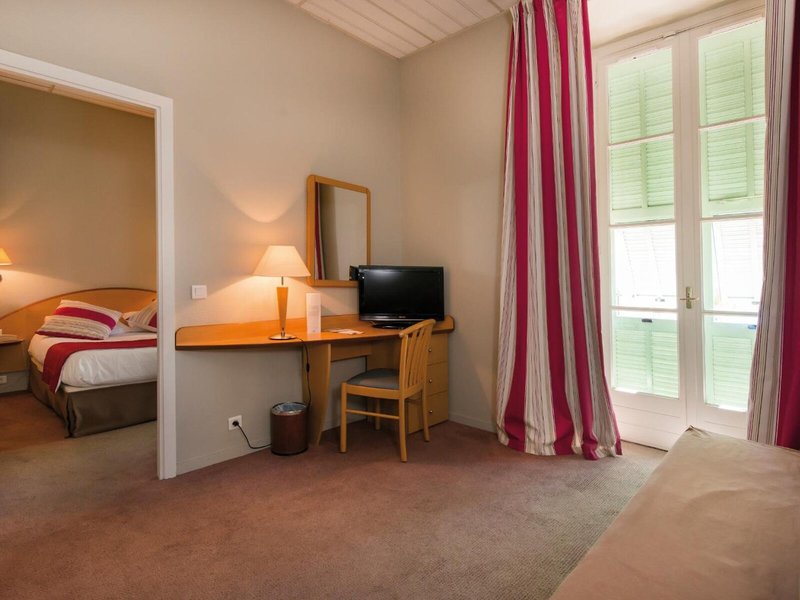 Le Balmoral 28 - Room Example