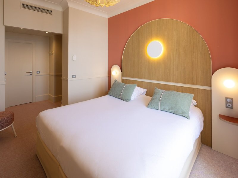 Le Balmoral 33 - Room Example