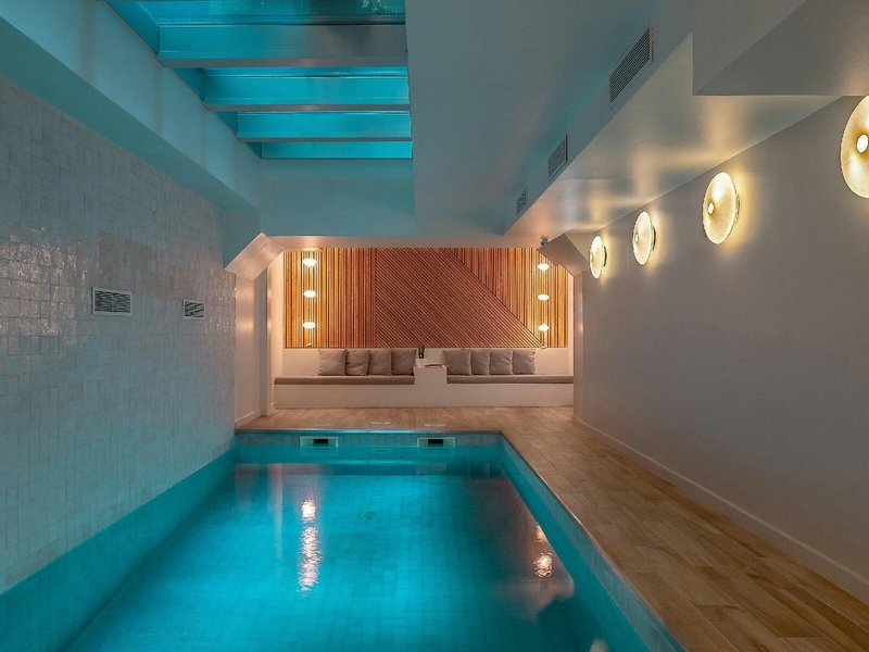 Lyric Hotel Paris 1