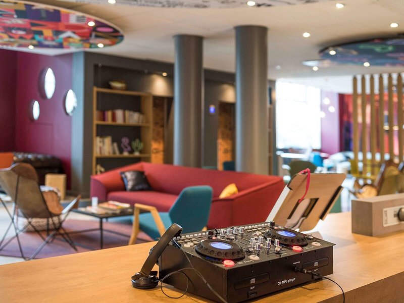 B&B HOTEL Reims Centre Erlon 4