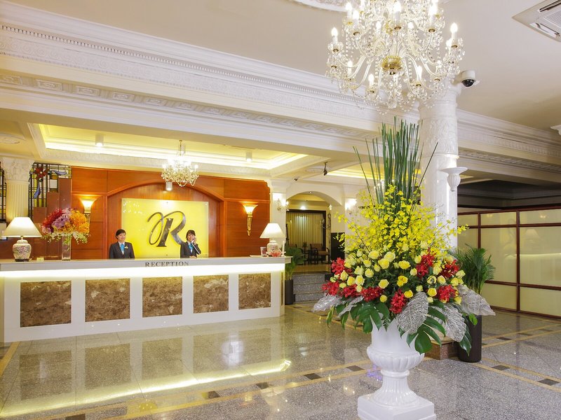 Royal Hotel Saigon 8