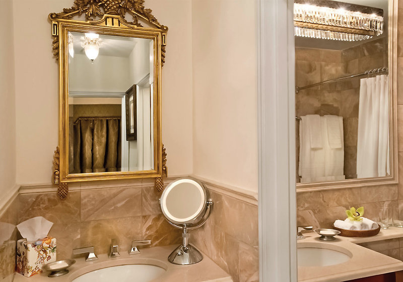 The Kimberly Hotel Suites 9