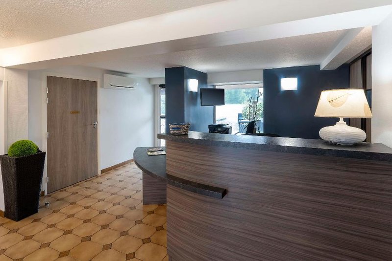 Sure Hotel By Best Western Saintes