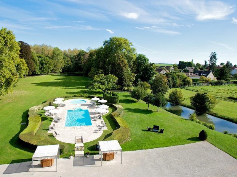 Chateau de Saulon 8