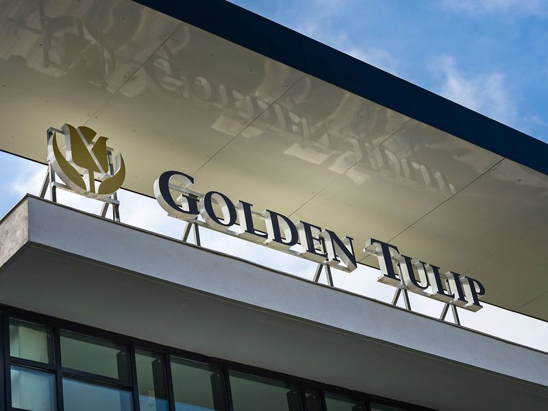 Golden Tulip Marseille Airport 1
