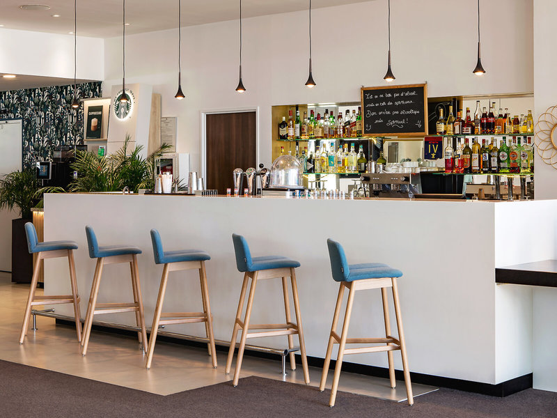 Golden Tulip Marseille Airport 19