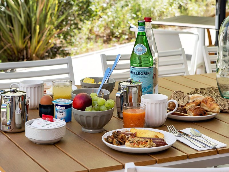 Golden Tulip Marseille Airport 29