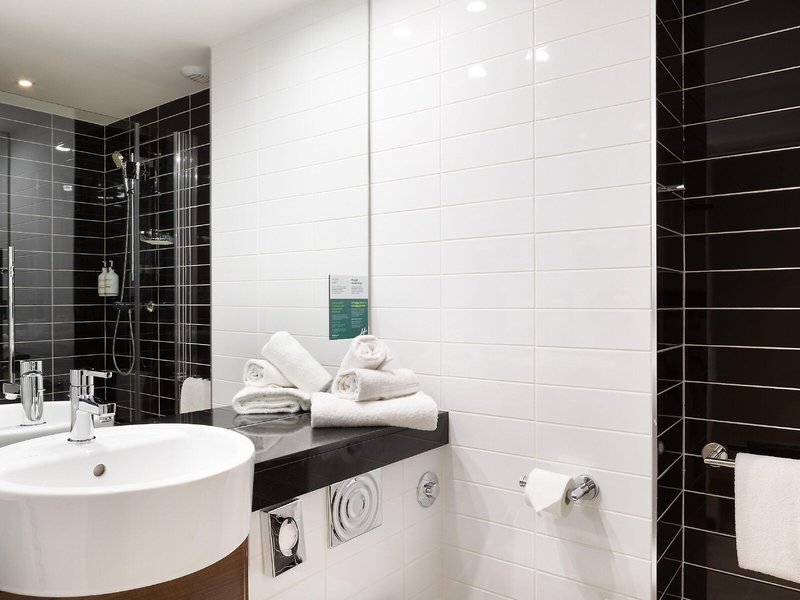 Golden Tulip Marseille Airport 40