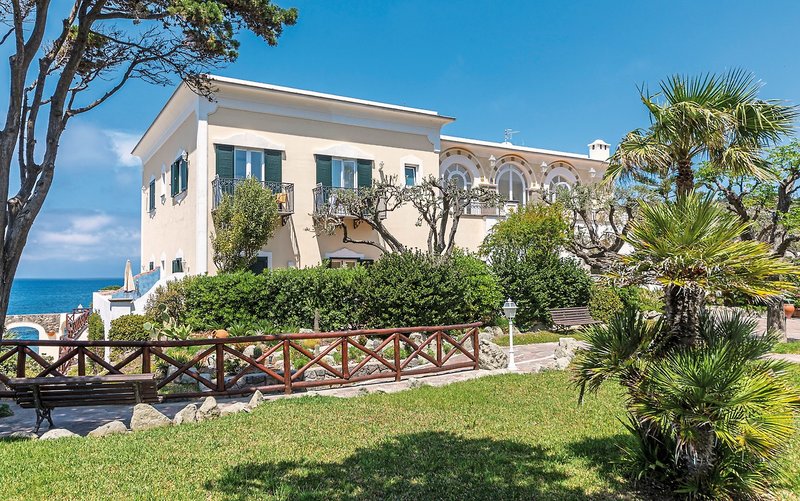 Hotel Terme Tritone 8