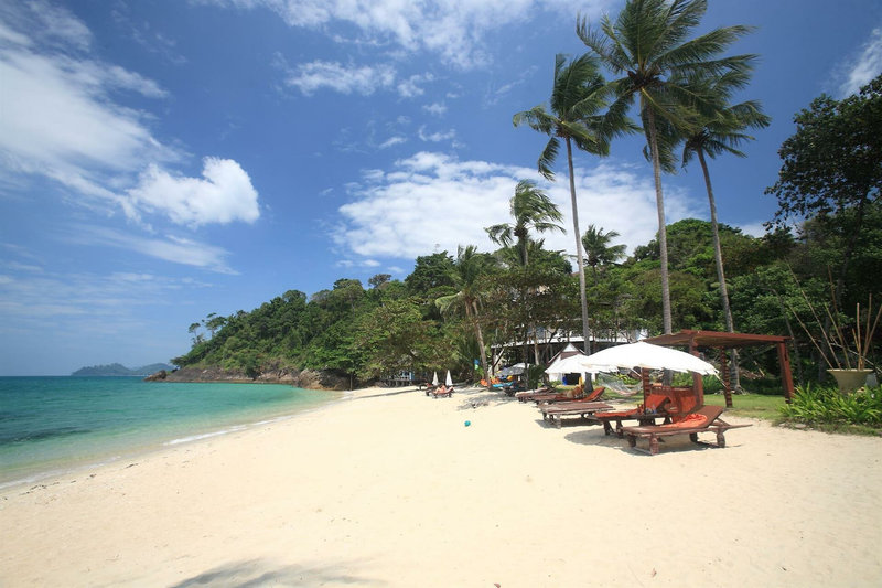 Koh Chang Cliff Beach Resort 17