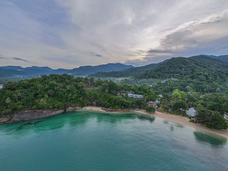 Koh Chang Cliff Beach Resort 12