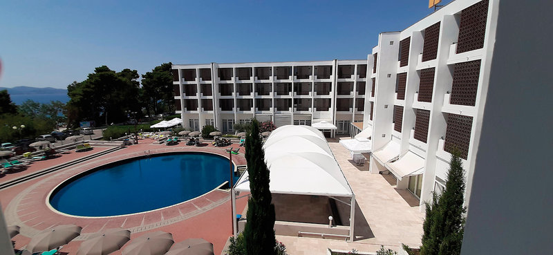 Hotel Kolovare 5