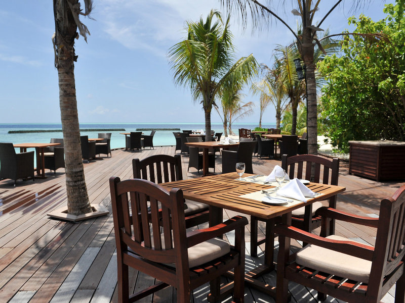 Komandoo Island Resort & Spa 8