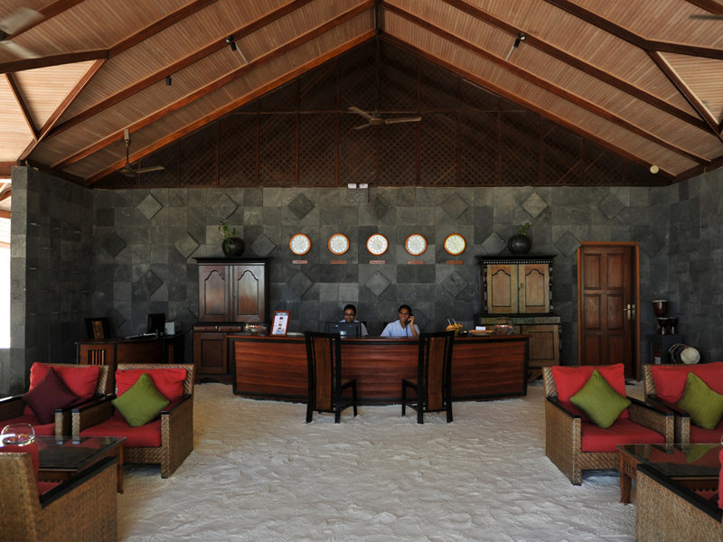 Komandoo Island Resort & Spa 16