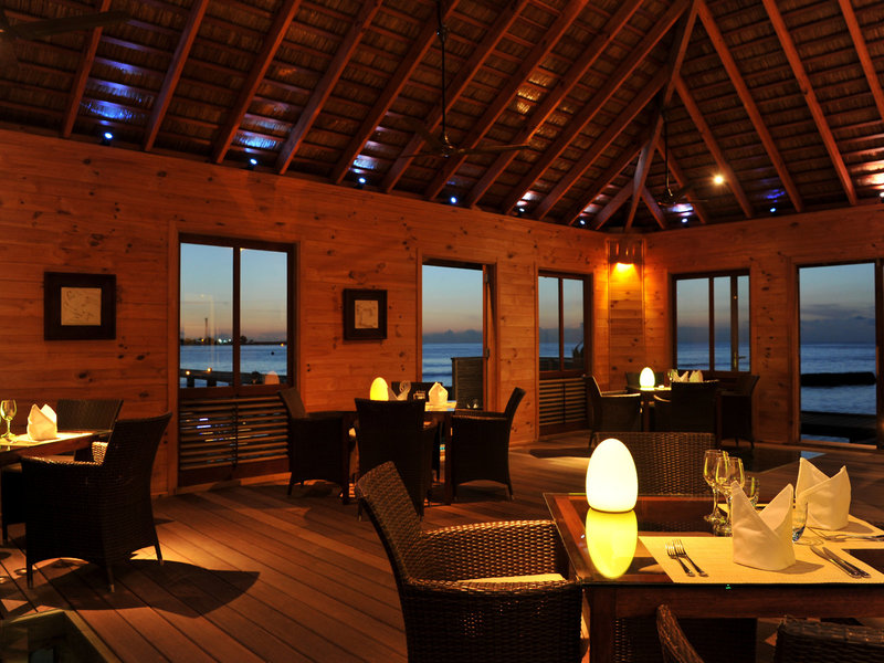 Komandoo Island Resort & Spa 23