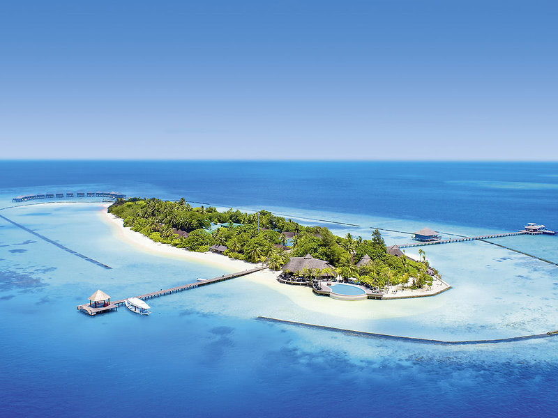 Komandoo Island Resort & Spa 1