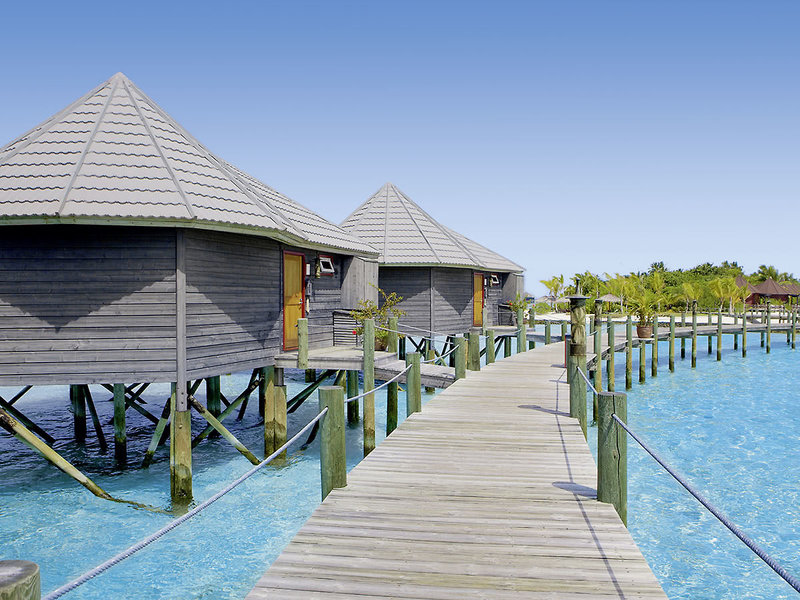 Komandoo Island Resort & Spa 16