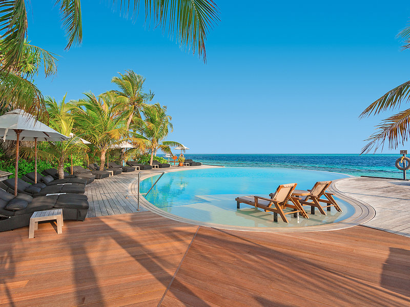 Komandoo Island Resort & Spa 22