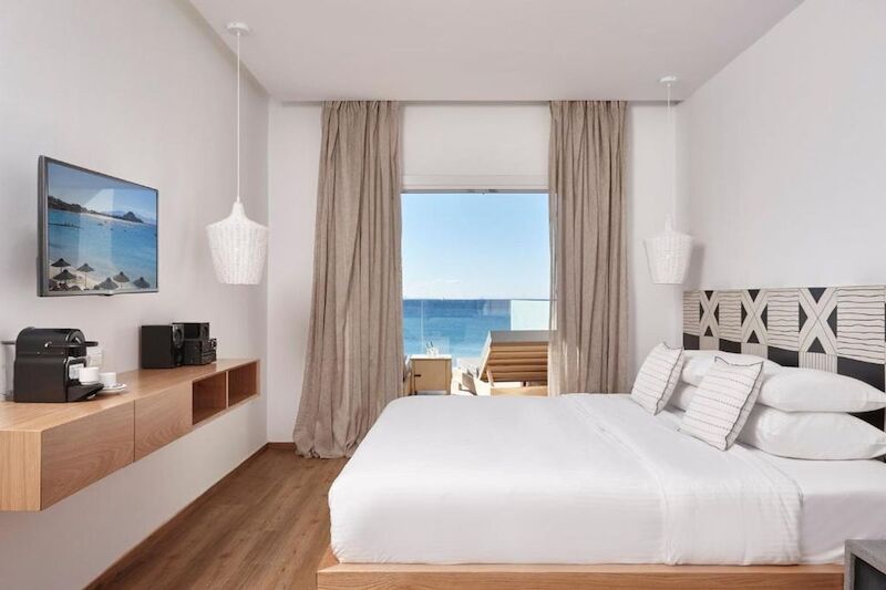 Mykonos Kosmoplaz Beach Resort Hotel 5