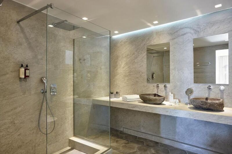 Mykonos Kosmoplaz Beach Resort Hotel 8