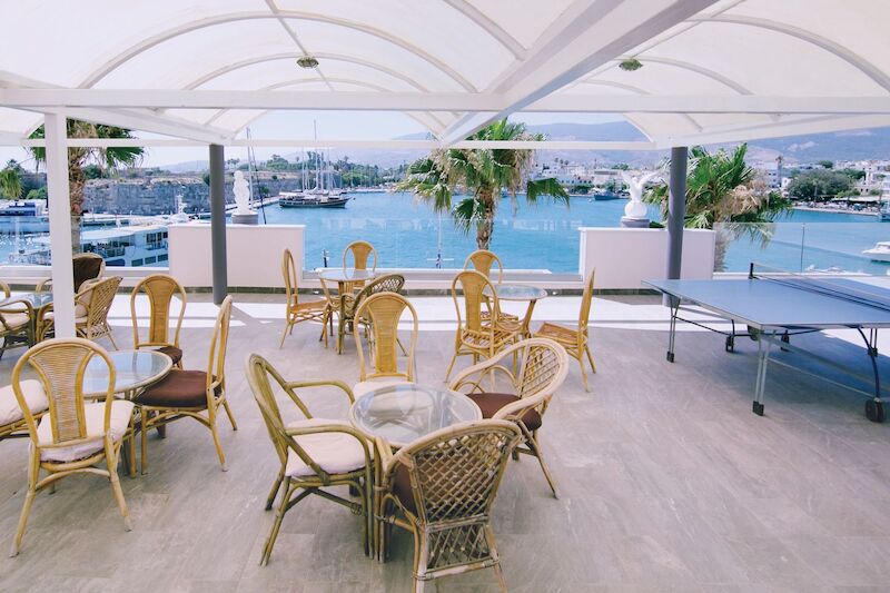 Kosta Palace City Hotel 6