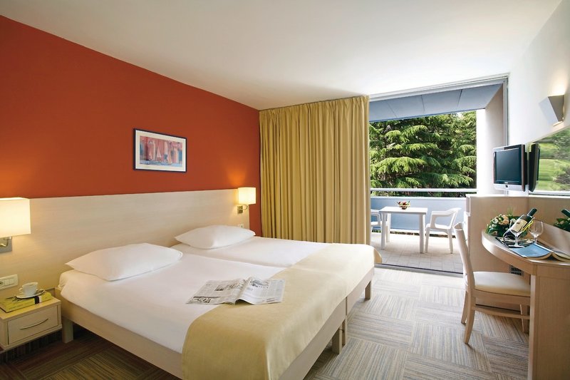 Valamar Crystal 6