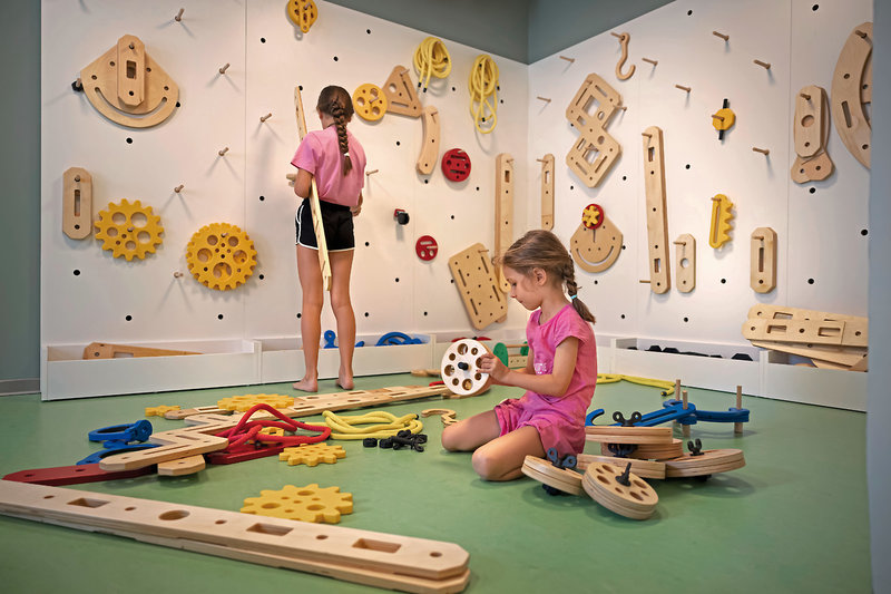 Valamar Crystal 18 - People