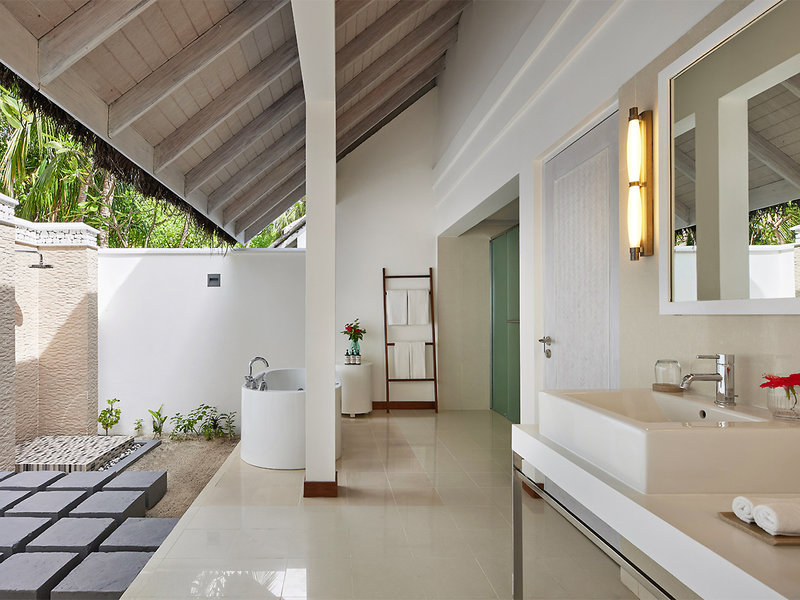 NH Maldives Kuda Rah Resort 13