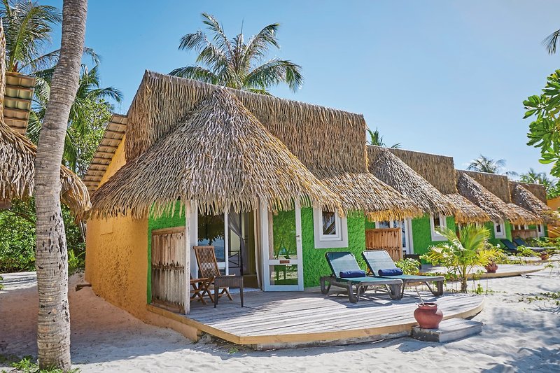 Kuredu Island Resort & Sangu Water Villas 11