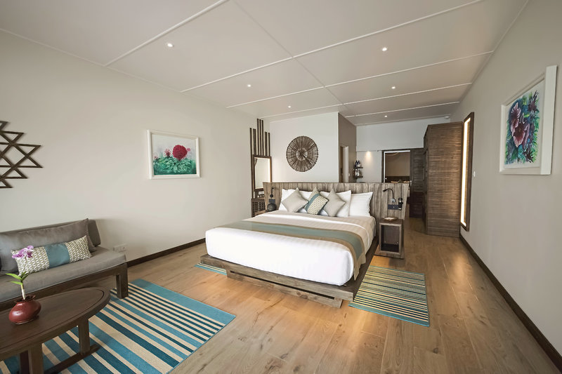 Kuredu Island Resort & Sangu Water Villas 31