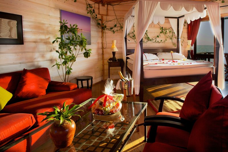 Kuredu Resort & Spa 16